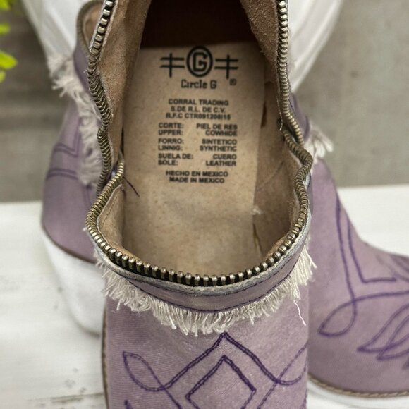 NWOT Circle G by Corral Distressed Purple Denim Ankle Boots - Picture 7 of 8